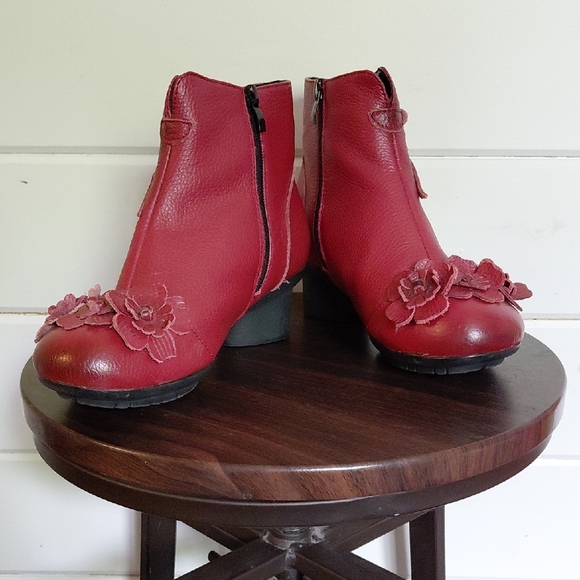 Shoes - Vibrant Red Floral Ankle Booties with Chunky Heel
